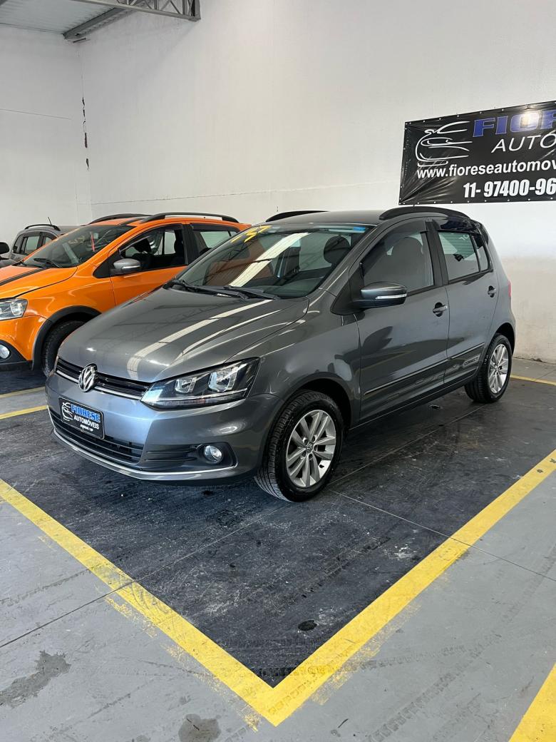 VW - VolksWagen - Fox Connect I Motion 1.6 Flex 8V 5p  Gasolina