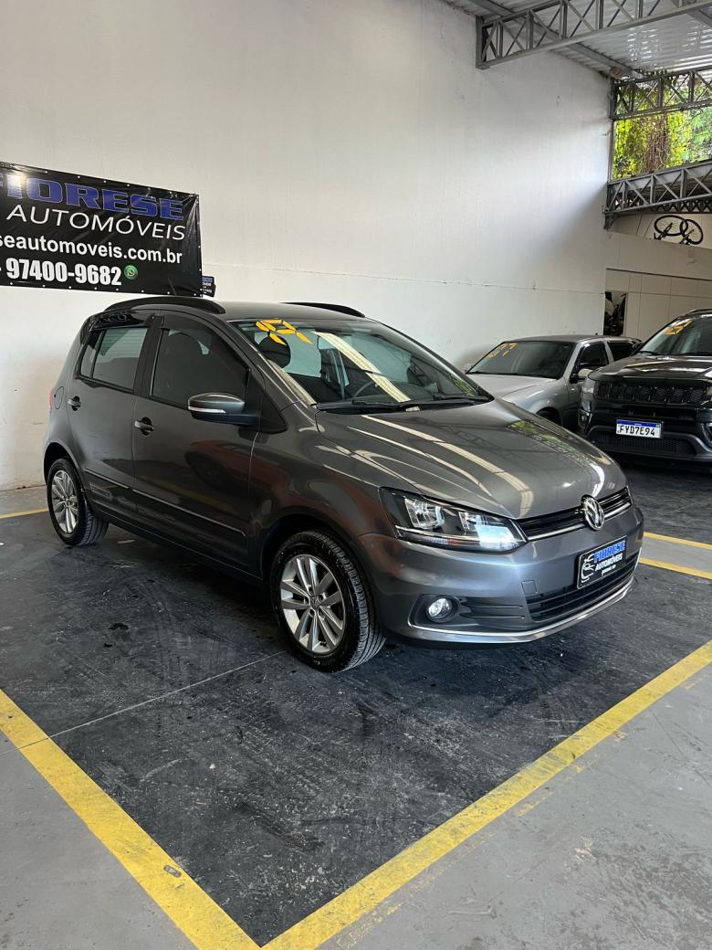 VW - VolksWagen - Fox Connect I Motion 1.6 Flex 8V 5p  Gasolina