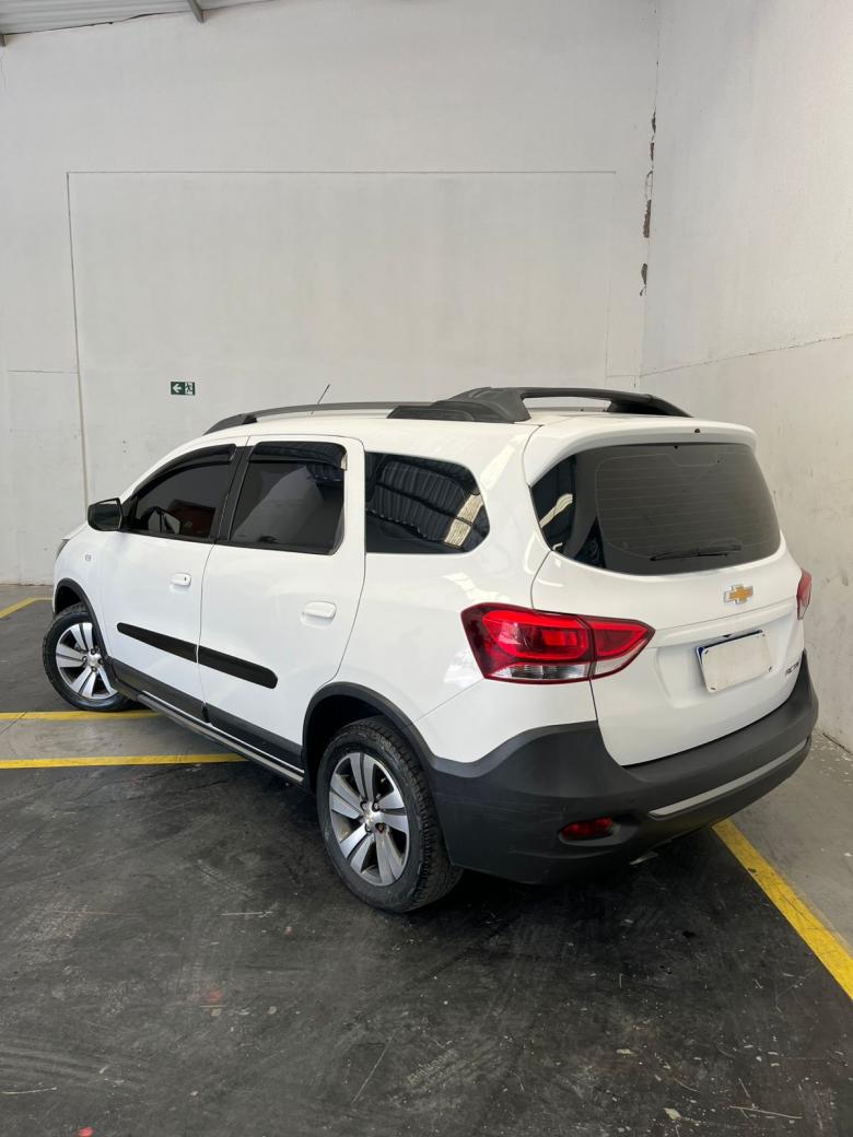 GM - Chevrolet - SPIN ACTIV 1.8 8V Econo. Flex 5p Aut.