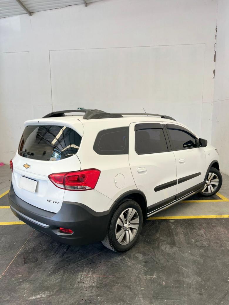 GM - Chevrolet - SPIN ACTIV 1.8 8V Econo. Flex 5p Aut.