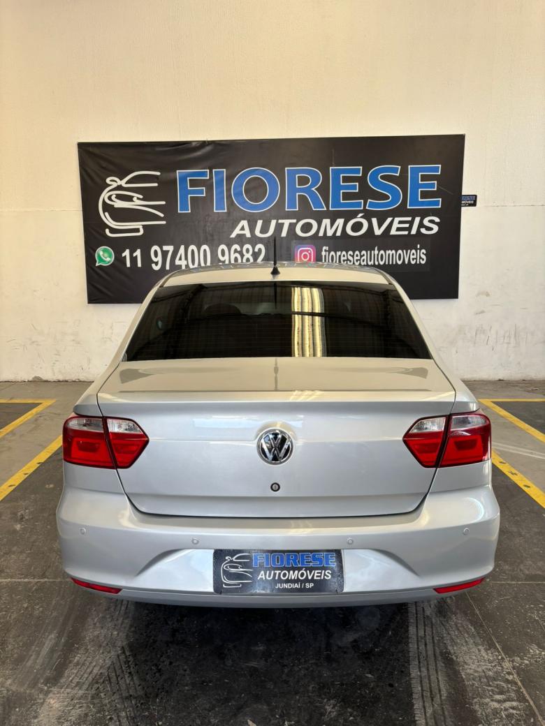 VW - VolksWagen - VOYAGE 1.6 MSI Flex 8V 4p  Gasolina
