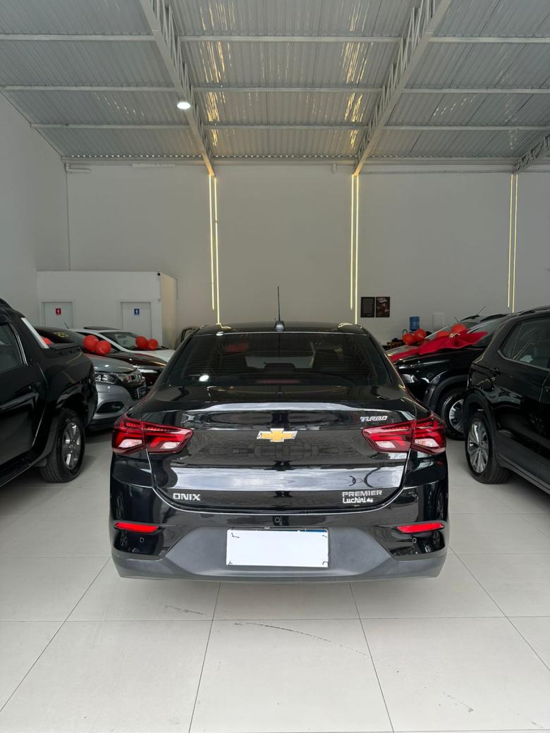GM - Chevrolet - ONIX SEDAN Plus LTZ 1.0 12V TB Flex Aut.