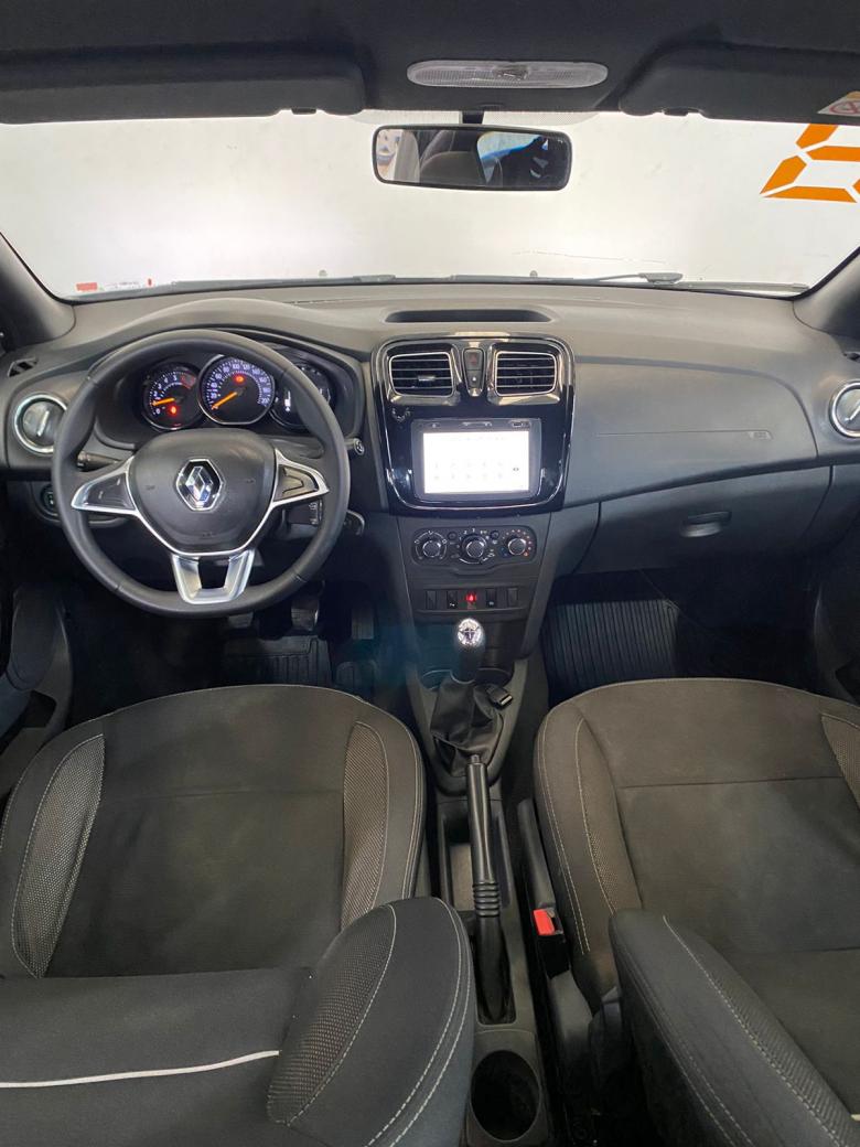 Renault - LOGAN Zen Flex 1.6 16V 4p Mec.  Gasolina