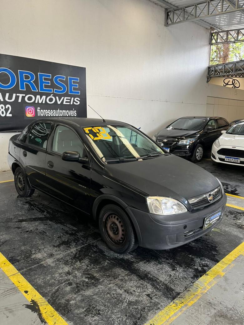 GM - Chevrolet - Corsa Sed 1.4