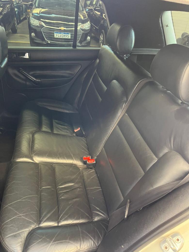 VW - VOLKSWAGEN - GOLF 2.0