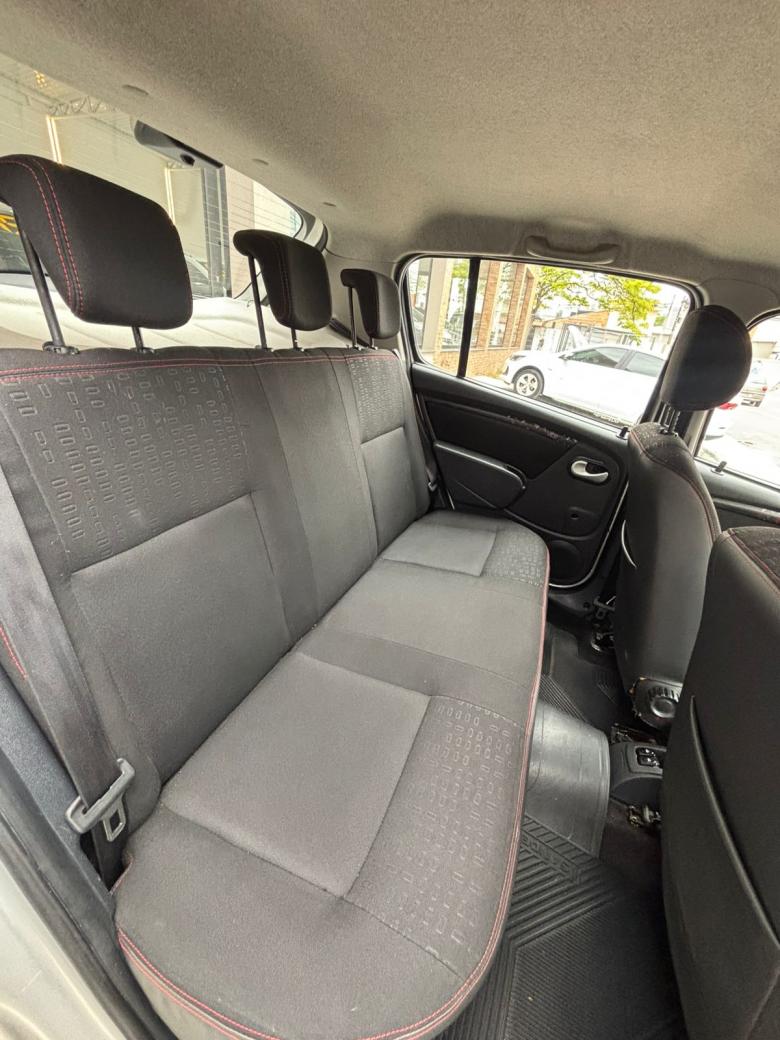 Renault - Sandero Expression 1.6