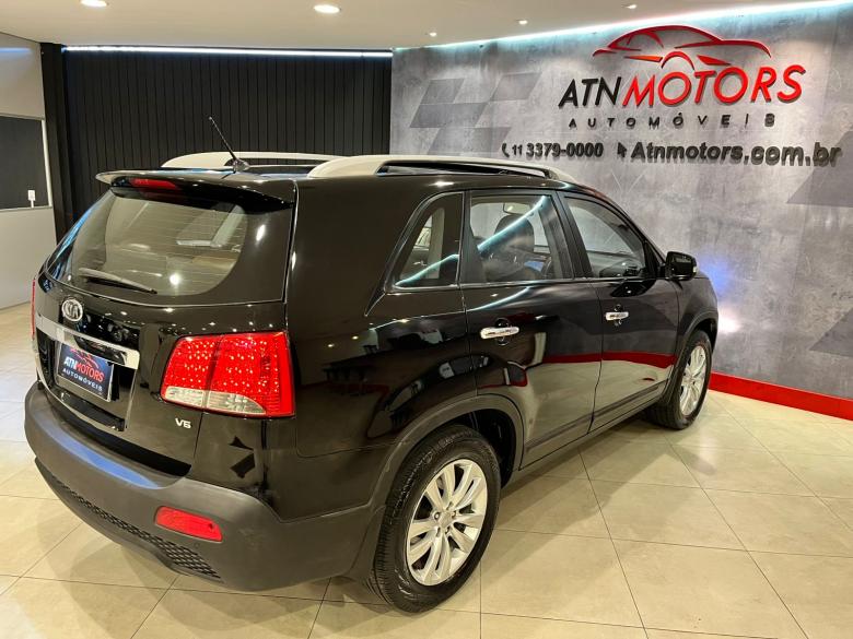 Kia Motors - Sorento 3.5 V6 24V 278cv 4x2 Aut. Gasolina