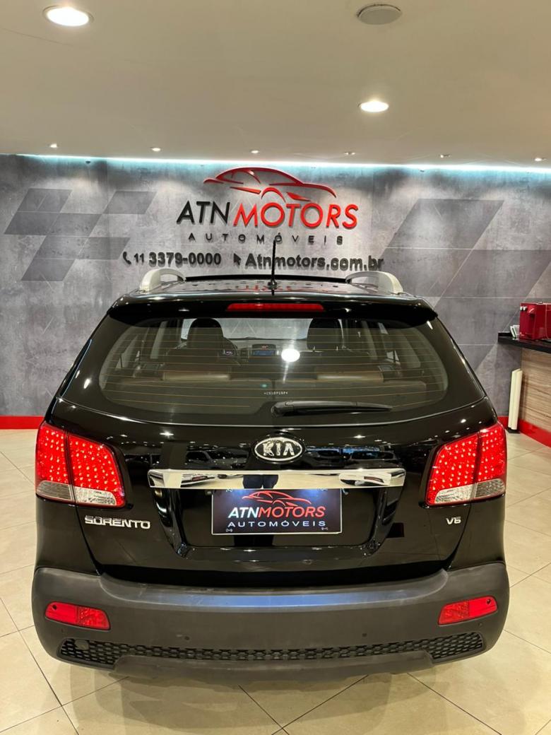 Kia Motors - Sorento 3.5 V6 24V 278cv 4x2 Aut. Gasolina