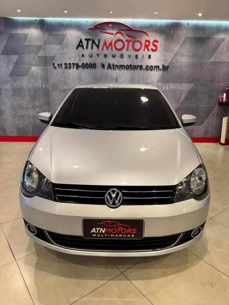 VW - VolksWagen - Polo Sed.COMFORT. I MOTION 1.6 T.Flex 4p