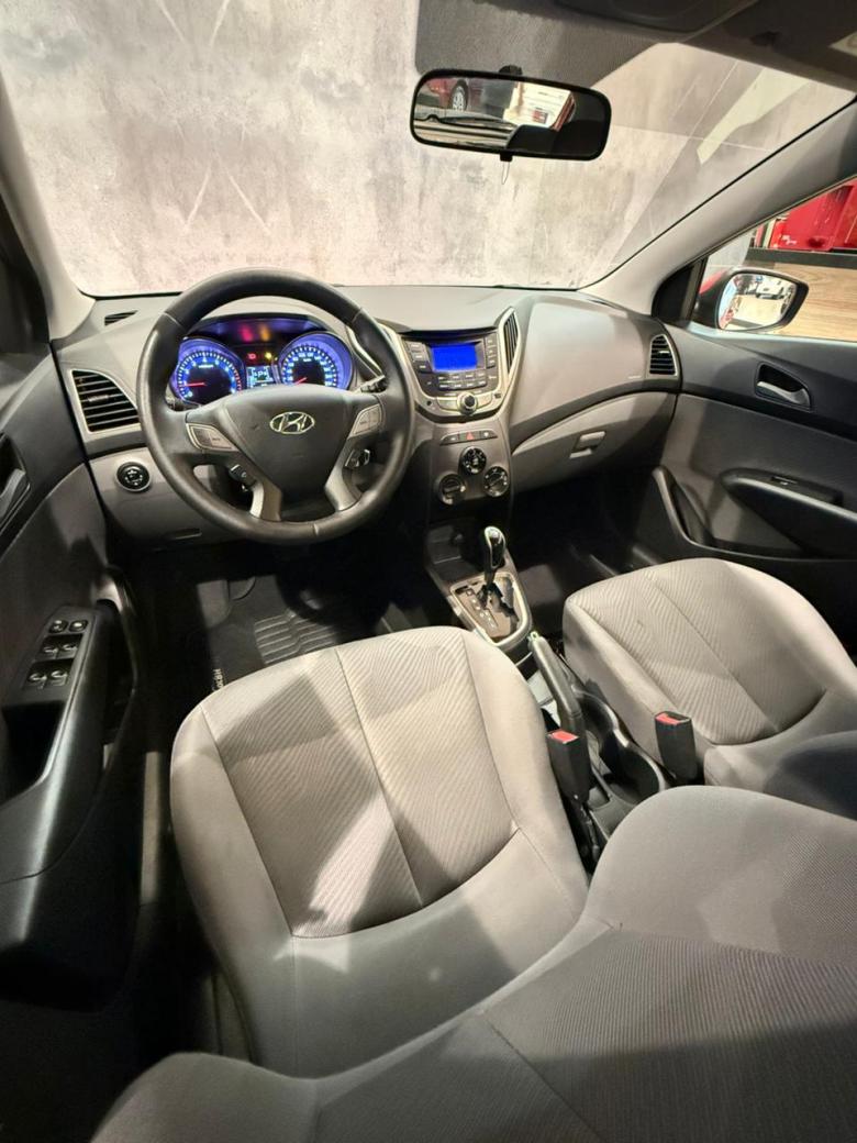 Hyundai - HB20 Premium 1.6 Flex 16V Aut.