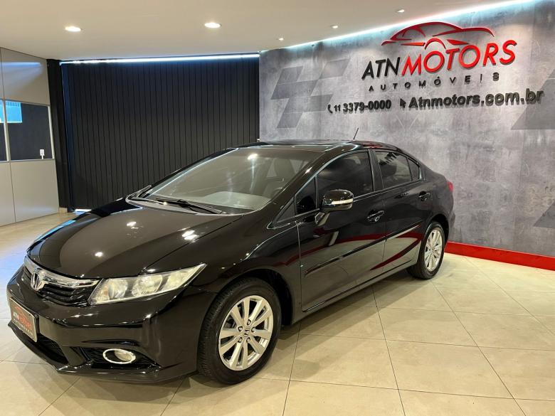 Honda - Civic Sedan LXR 2.0 Flexone 16V Aut. 4p