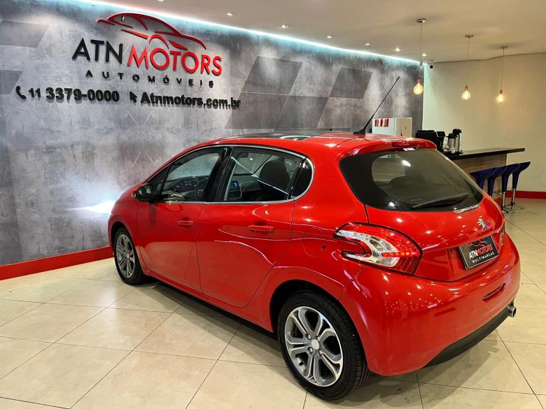 Peugeot - 208 Griffe 1.6 Flex 16V 5p Aut.  Gasolina