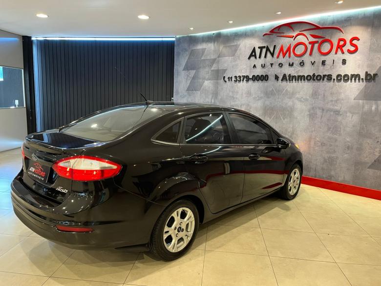 Ford - Fiesta Sedan 1.6 16V Flex Aut.  Gasolina