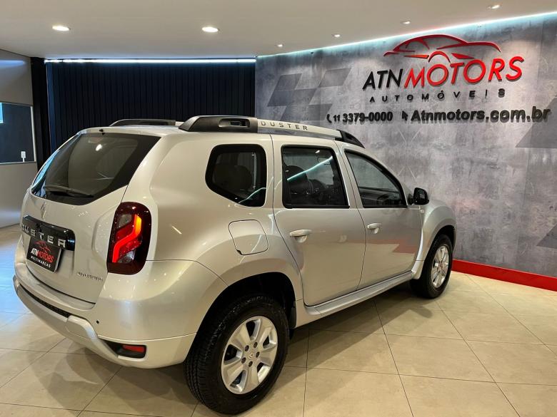 Renault - DUSTER Dynamique 2.0  Hi-Flex 16V Aut.  Gasolina