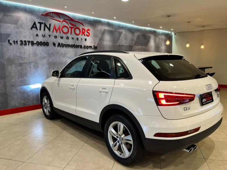 Audi - Q3 1.4 TFSI 150cv S-tronic 5p  Gasolina