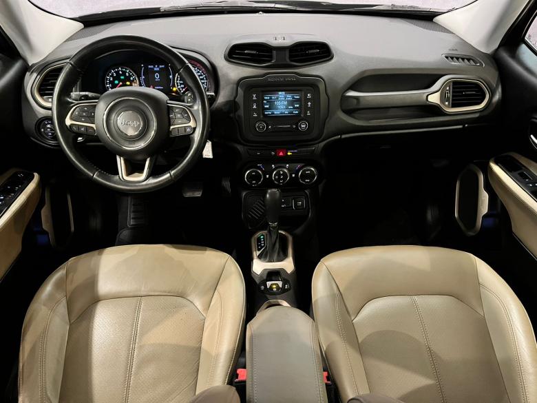 Jeep - Renegade Longitude 1.8 4x2 Flex 16V Aut.  Gasolina