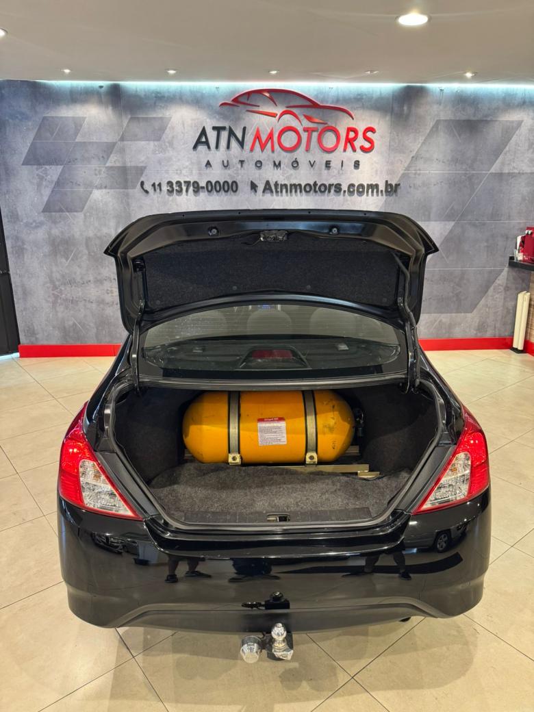 Nissan - VERSA SV 1.6 16V FlexStart 4p Aut.