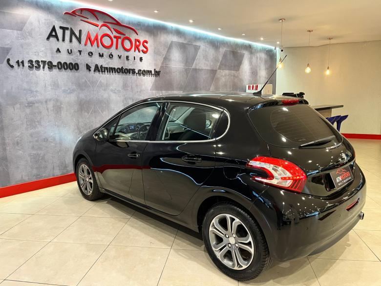 Peugeot - 208 GRIFFE 