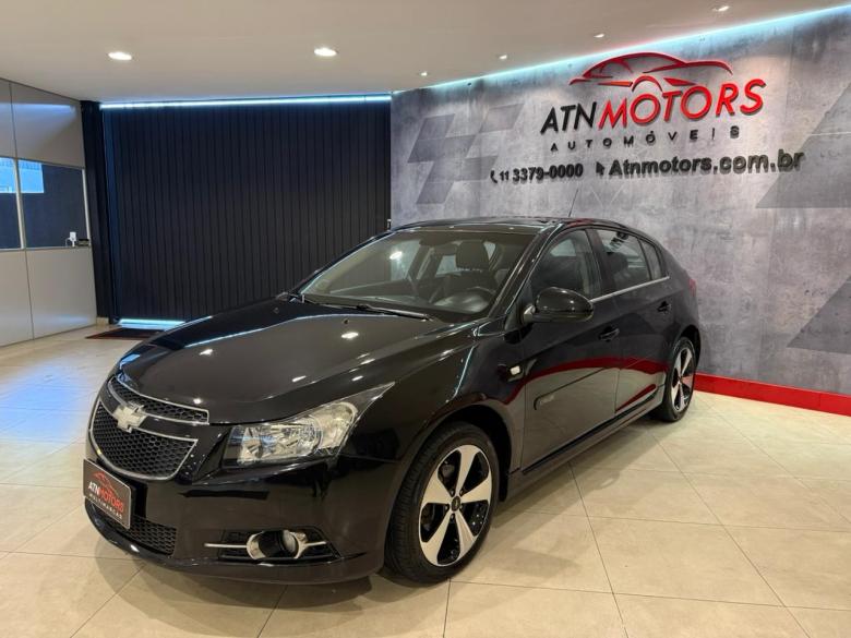 GM - Chevrolet - CRUZE LT HB 