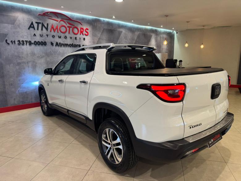 Fiat - FIAT TORO VOLCANO AT D4