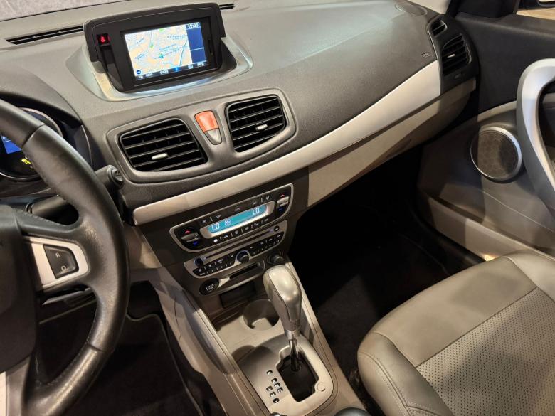 Renault - FLUENCE PRI 2.0 