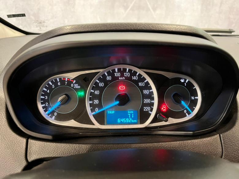Ford - Ka+ Sedan 1.5 16V Flex 4p  Gasolina