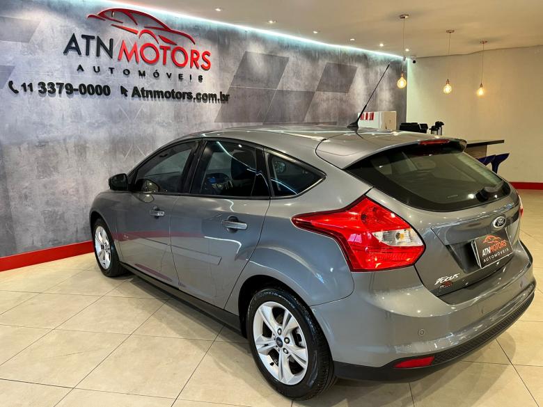 Ford - FORD FOCUS SE 