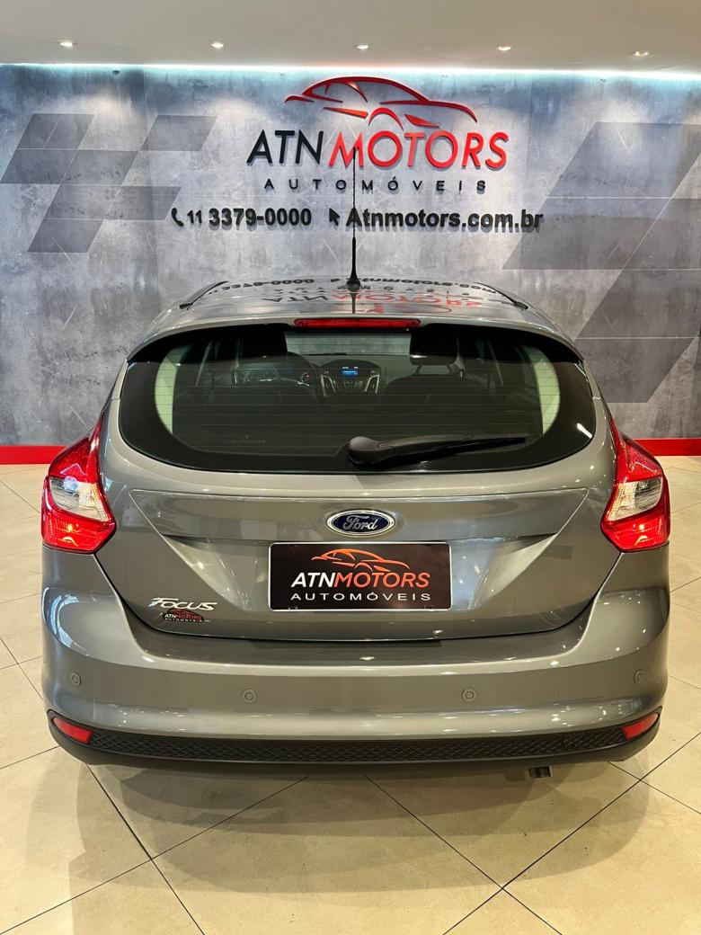 Ford - FORD FOCUS SE 