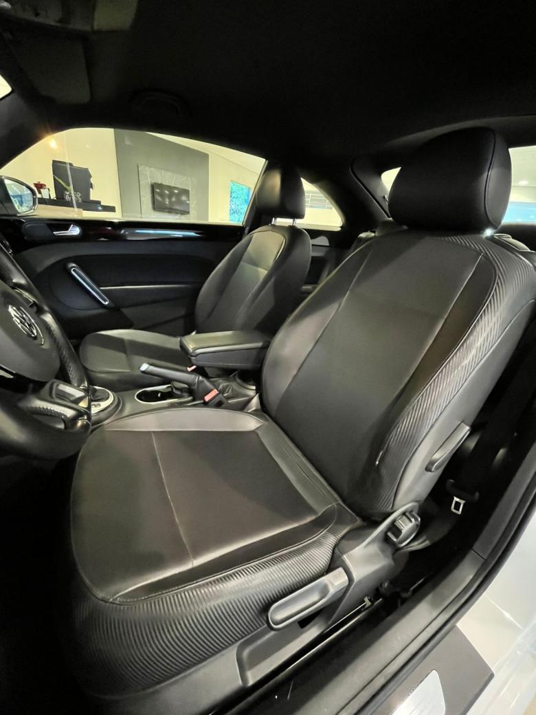 VW - VolksWagen - Fusca 2.0 TSI 16V Aut.  Gasolina