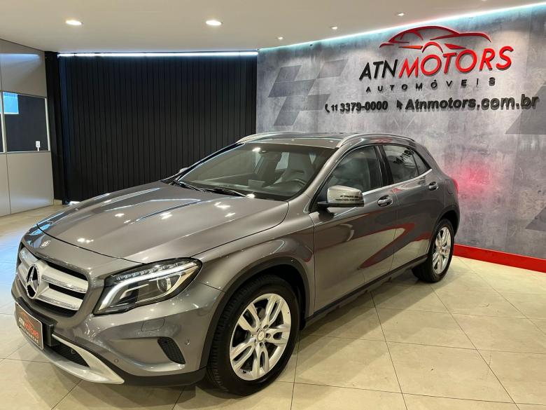Mercedes-Benz - GLA 200 ADVANCE 