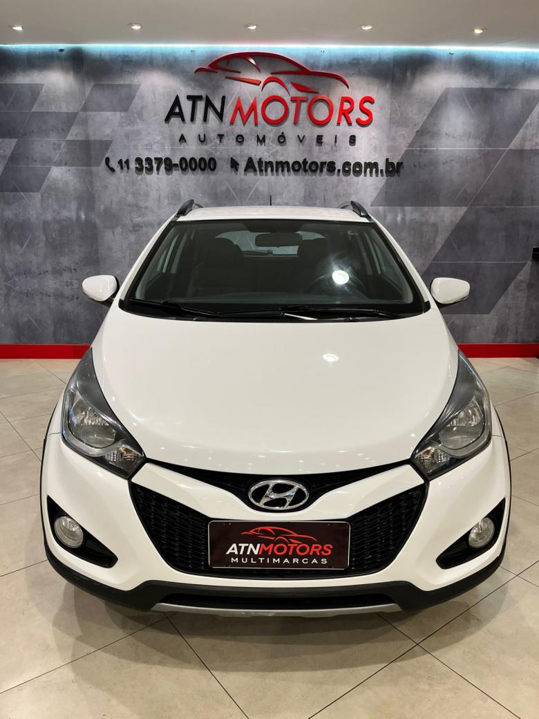 Hyundai - HB20 X 