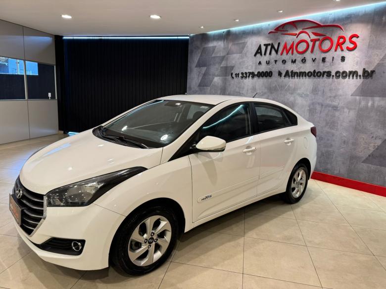 Hyundai - HB20S 1.6 AT 