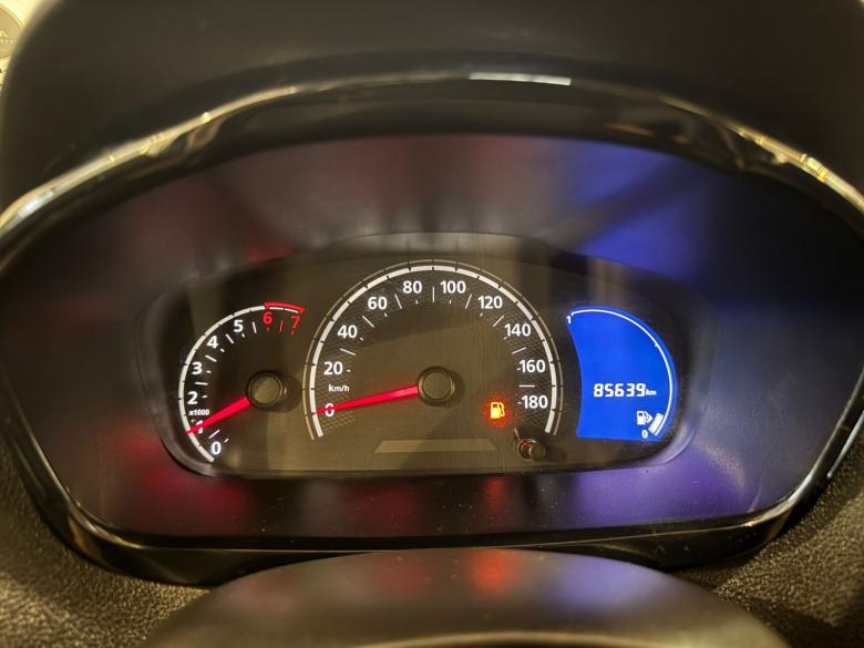 Renault - KWID OUTSIDER