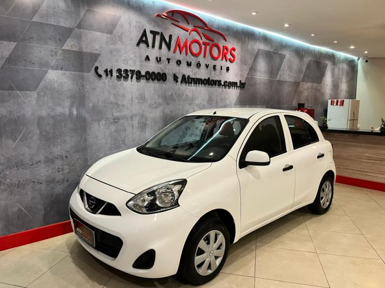 Nissan - MARCH 1.0 MT 