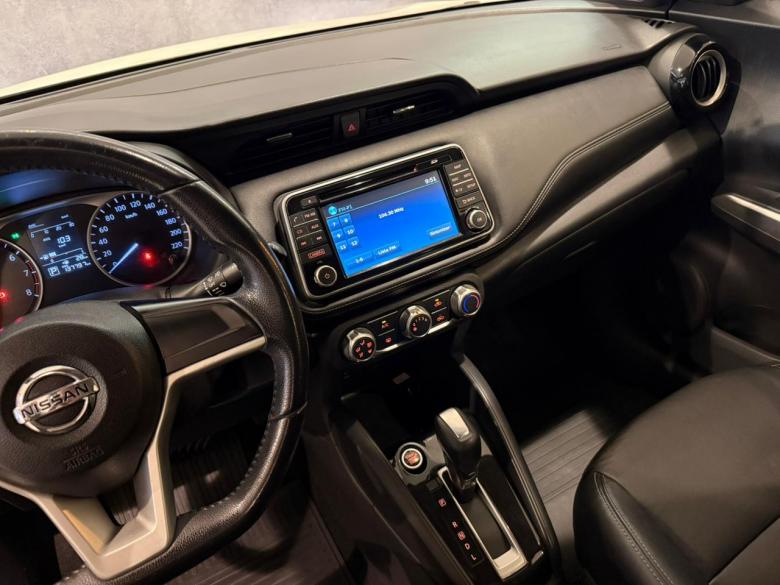 Nissan - NISSAN KICKS SV CVT 