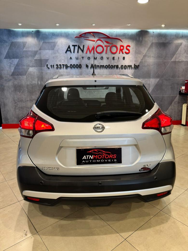 Nissan - NISSAN KICKS SV CVT 