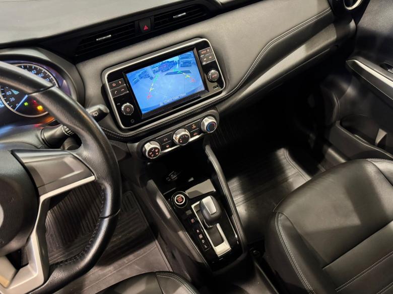 Nissan - NISSAN KICKS SV CVT 