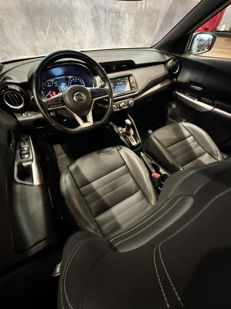 Nissan - NISSAN KICKS SV CVT 