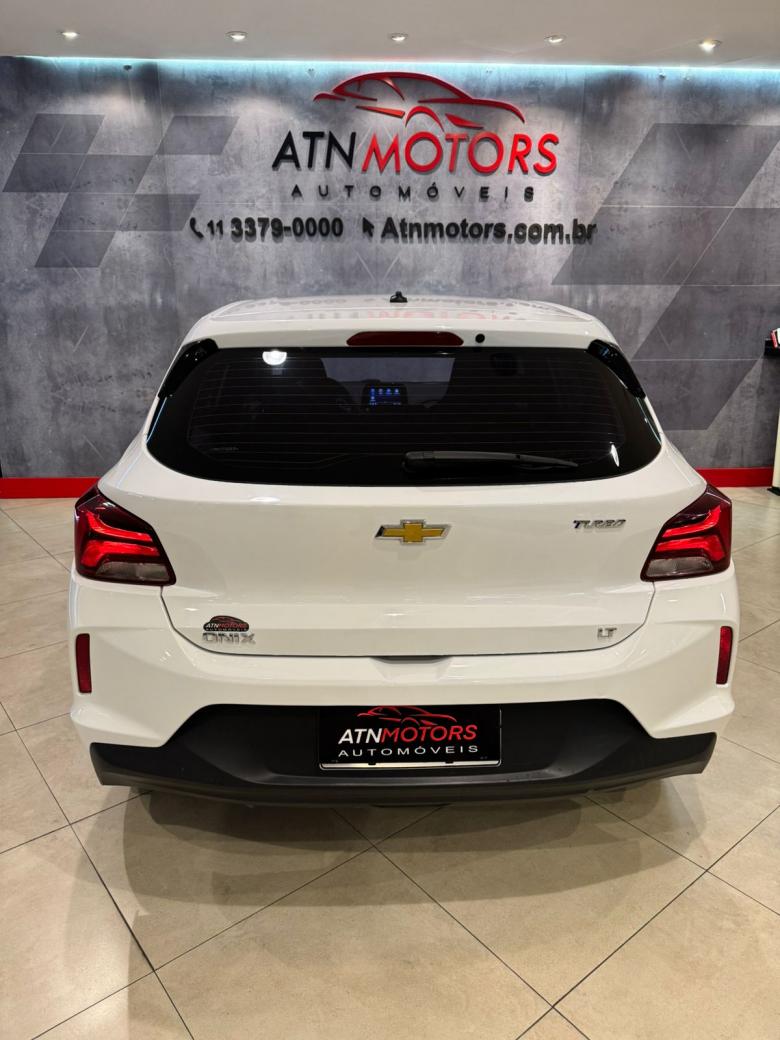 GM - Chevrolet - ONIX LT 1.0