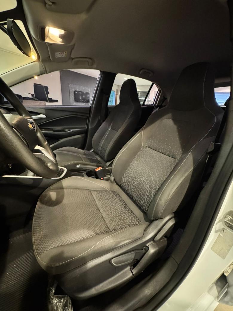 GM - Chevrolet - ONIX LT 1.0