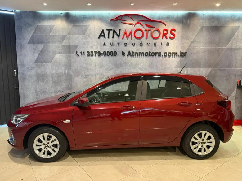 GM - Chevrolet - ONIX LT 1.0