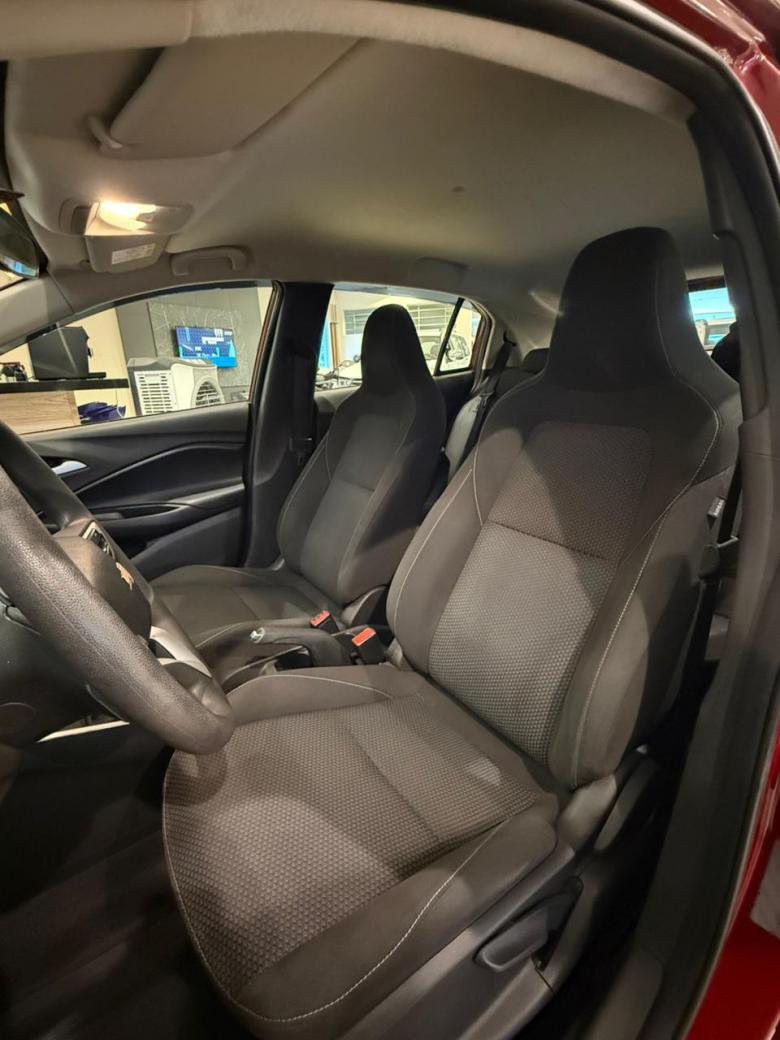 GM - Chevrolet - ONIX LT 1.0