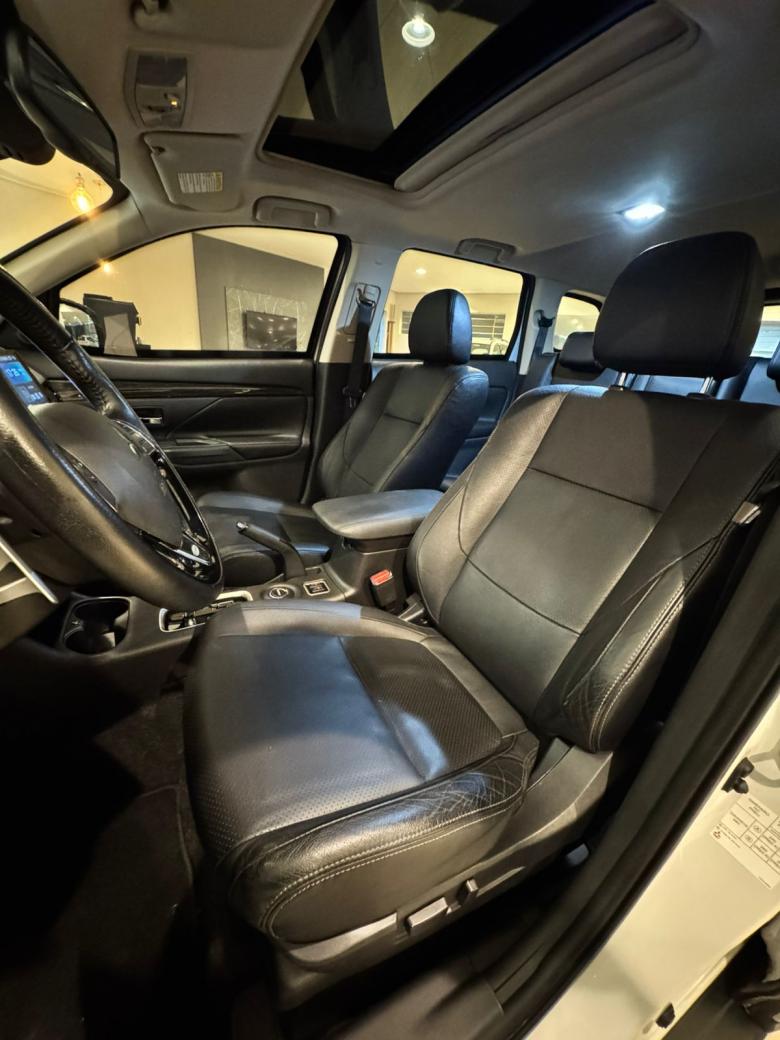 MITSUBISHI - OUTLANDER 3.0 GT 