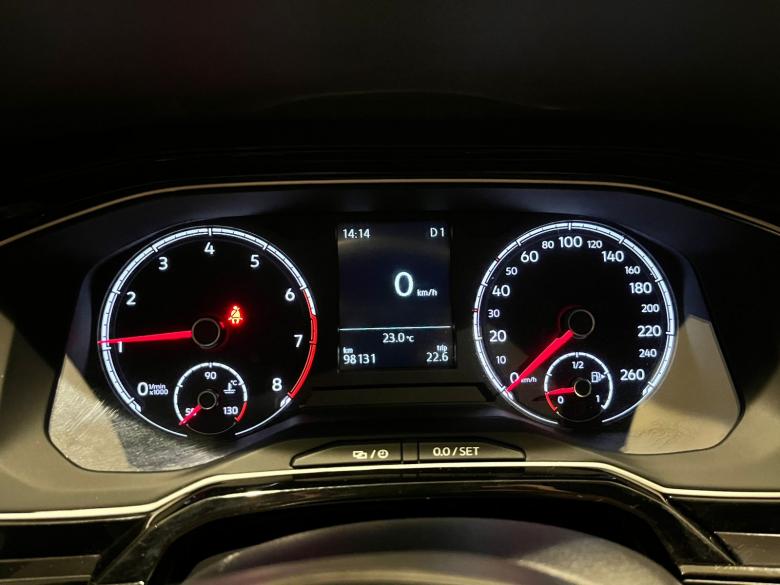 VW - VolksWagen - POLO CL 1.0