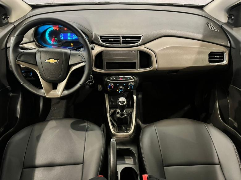 GM - Chevrolet - PRISMA LT 
