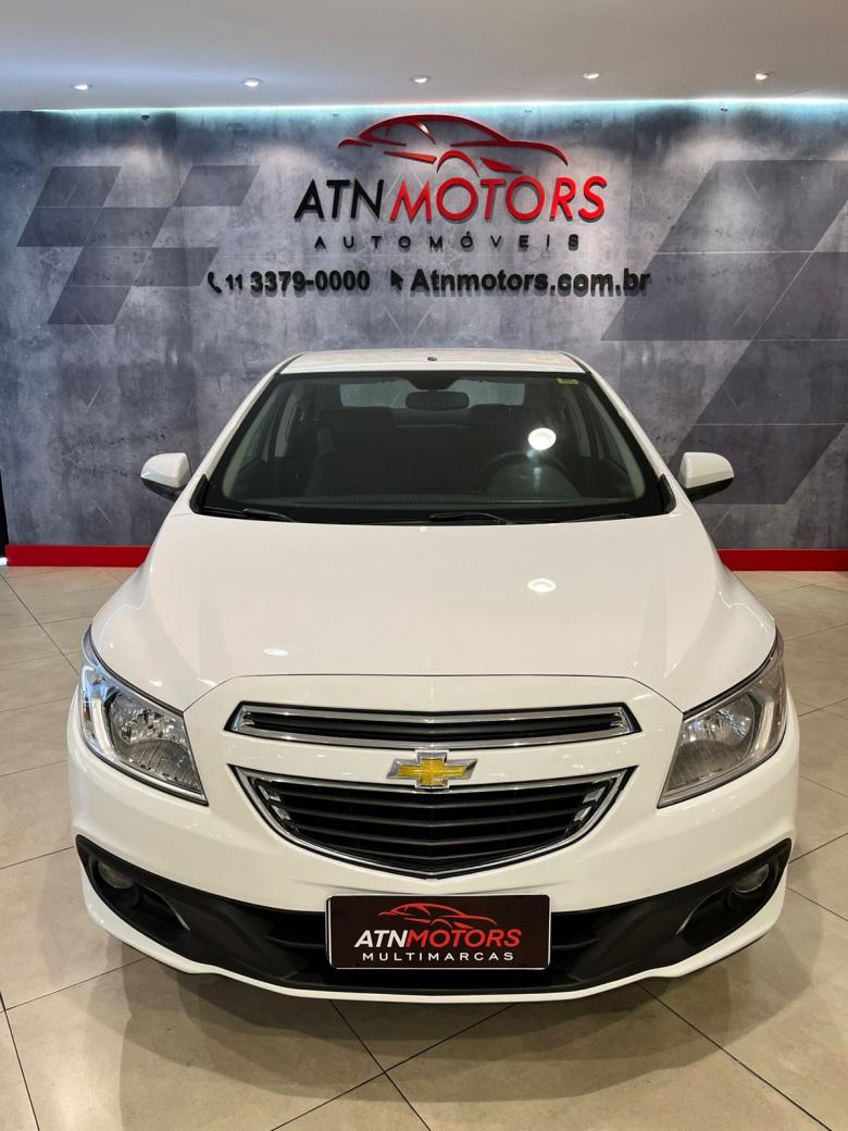 GM - Chevrolet - PRISMA LT 