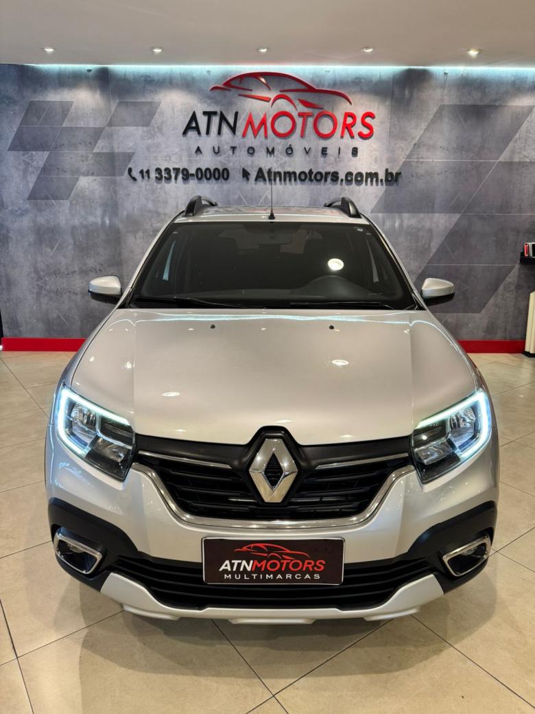 Renault - SANDERO STEP 1.6