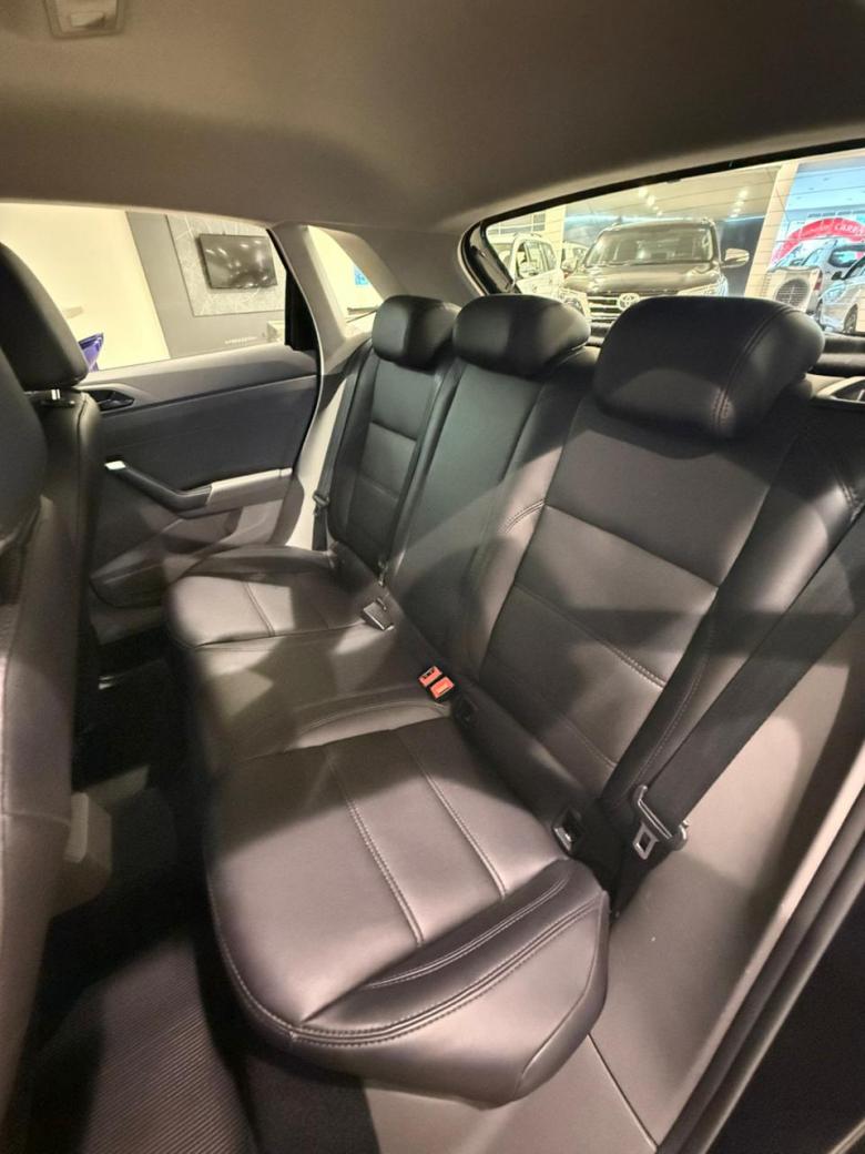 VW - VolksWagen - VW POLO MF 