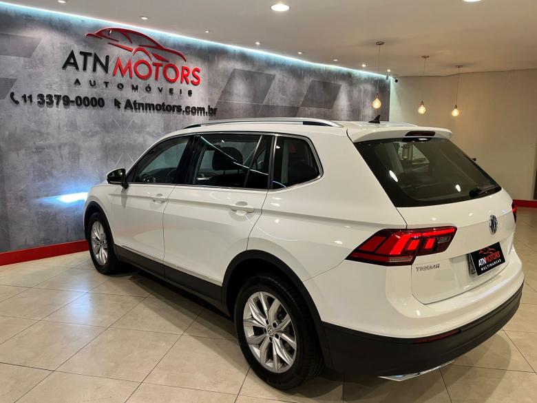 VW - VolksWagen - VW TIGUAN ALLSPACE CL 