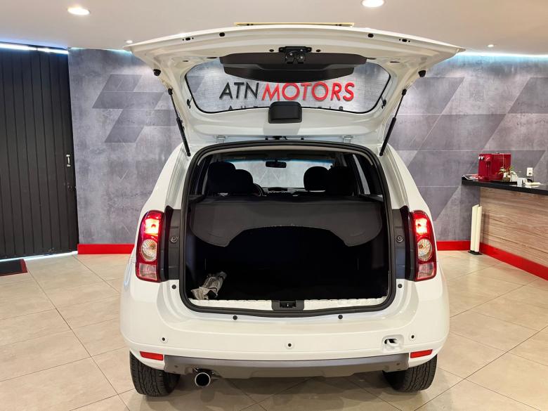 Renault - DUSTER TECHROADE 2.0 16V Aut.  Gasolina
